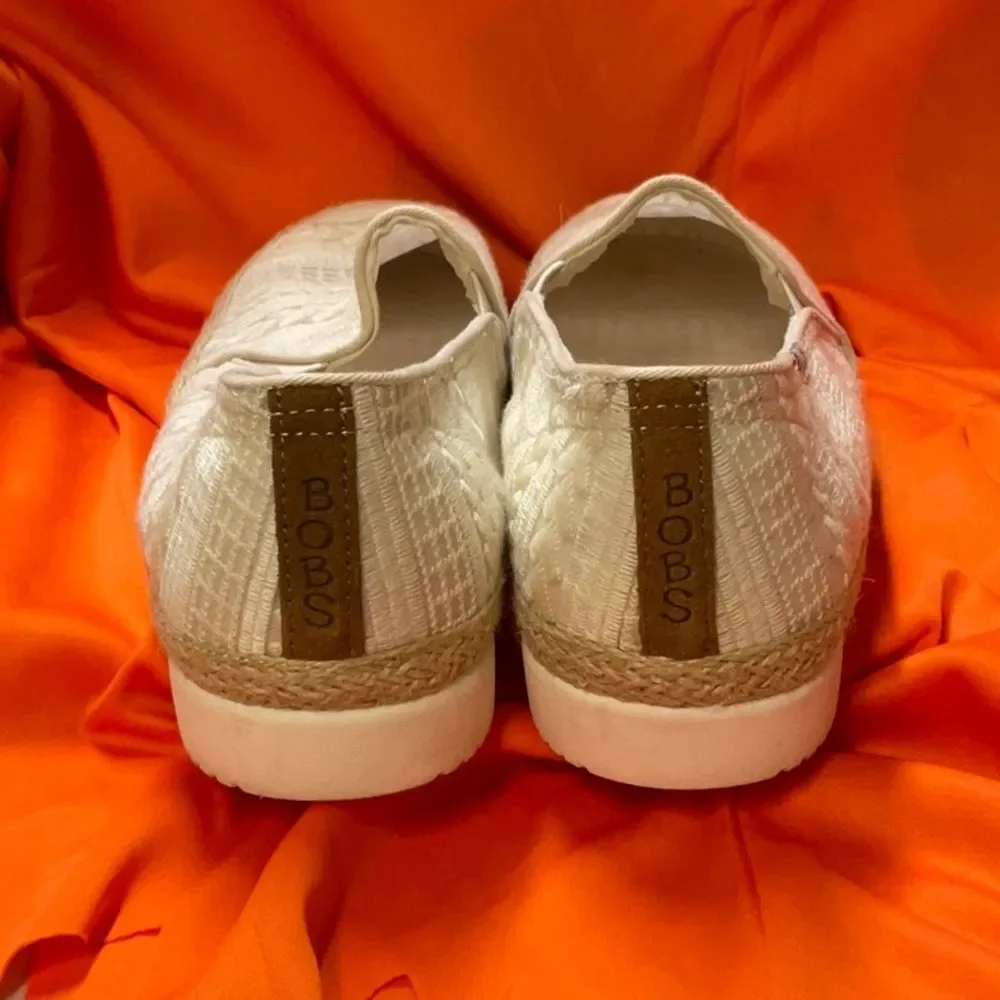Bobs by Skechers 11 White Lace Mesh Sneakers - NWOT